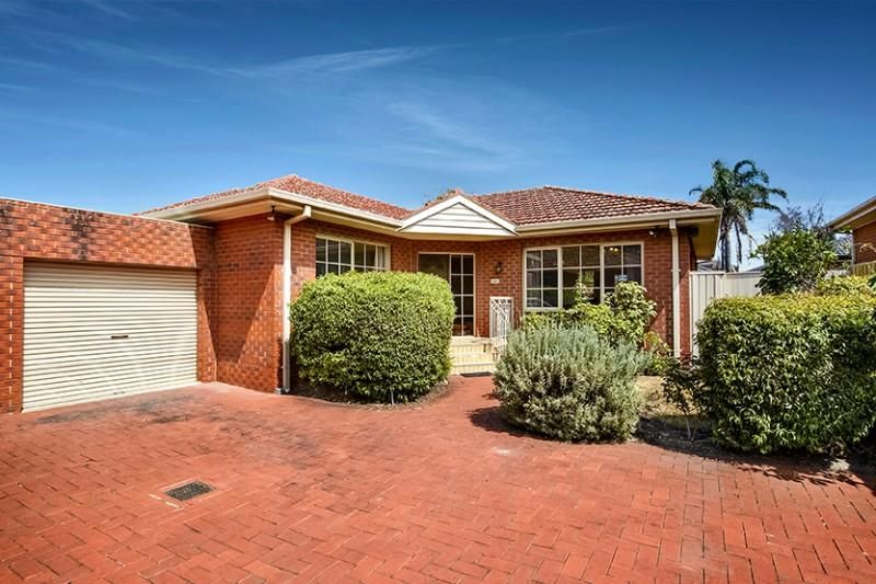 2/239 Booran Road, CAULFIELD SOUTH VIC 3162, Image 0