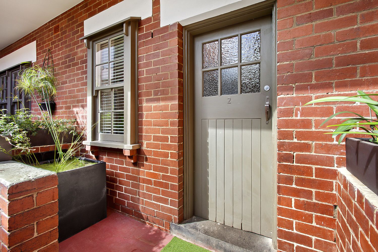 2/13 Loch Street, St Kilda West VIC 3182, Image 1