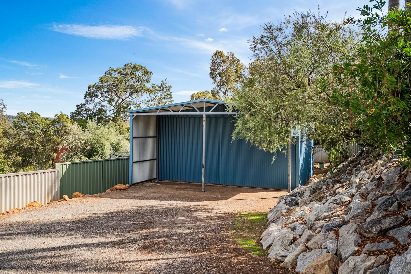 Additional image 28 of 8 Russelia Way, Roleystone WA 6111