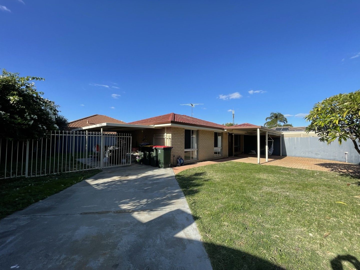 3 bedrooms Villa in 11A Grantham Place CARLISLE WA, 6101