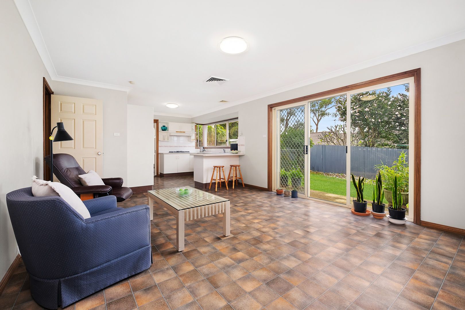 5 Gum Leaf Close, Hornsby Heights NSW 2077, Image 2