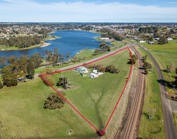 27 Mill Road, Hamilton VIC 3300