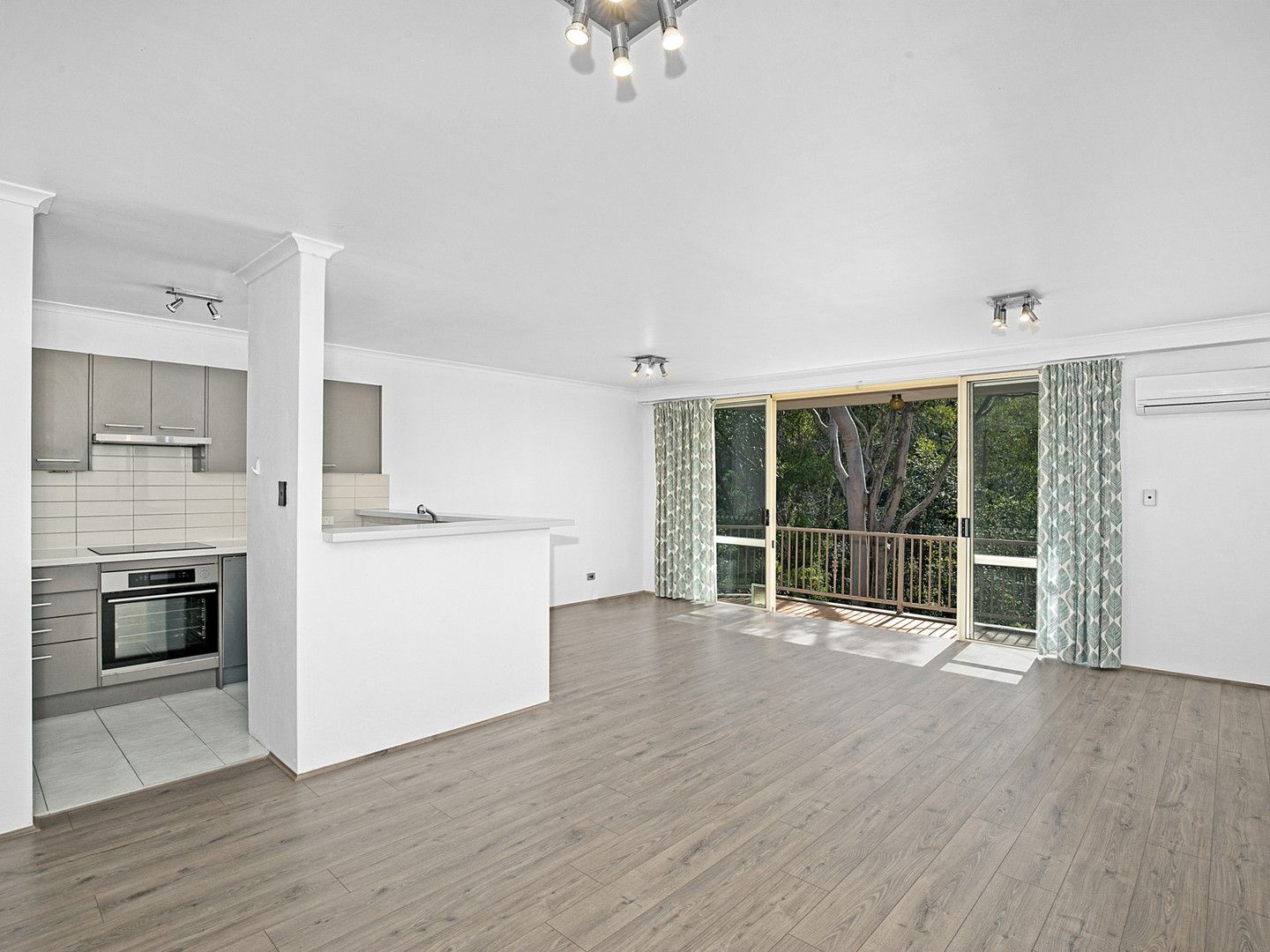 2 bedrooms Apartment / Unit / Flat in 63/106 Crimea Road MARSFIELD NSW, 2122
