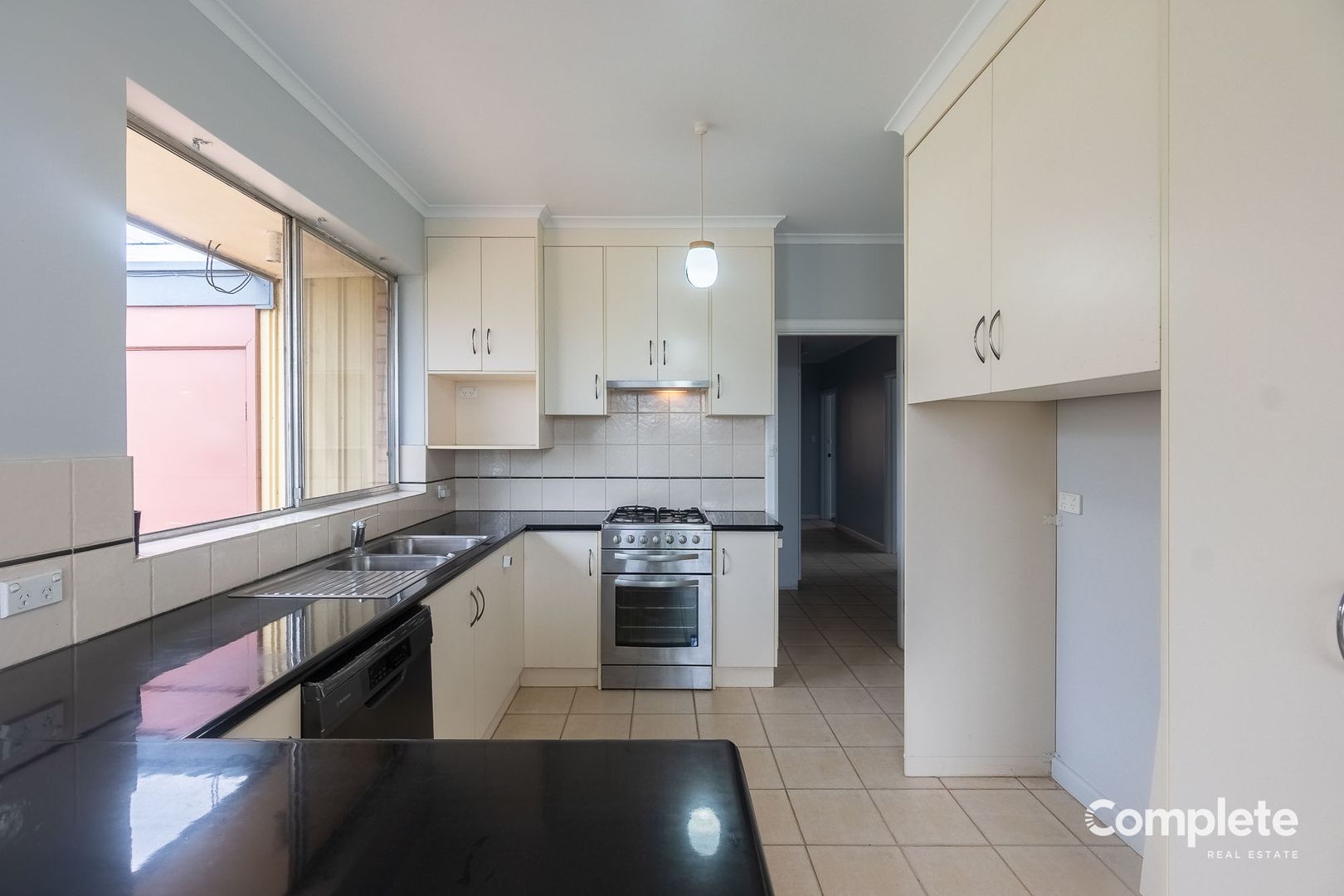 1 PLOVER STREET, Mount Gambier SA 5290, Image 2