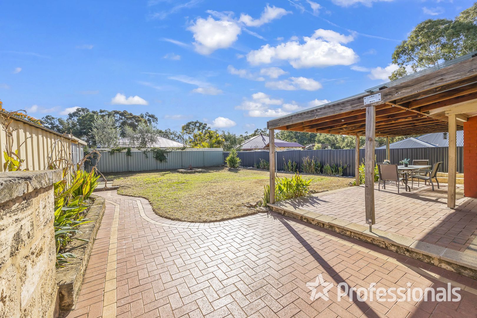 3 Ashby Terrace, Viveash WA 6056, Image 2