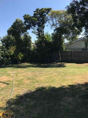 3 bedrooms House in 33 Lower Dandenong Road MENTONE VIC, 3194