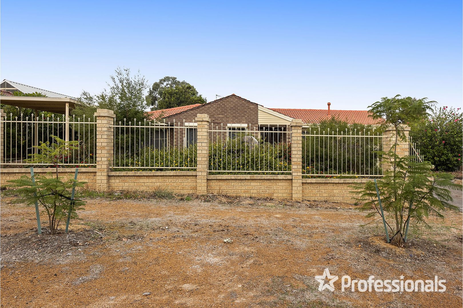 16 Redgum Lane, Swan View WA 6056, Image 2