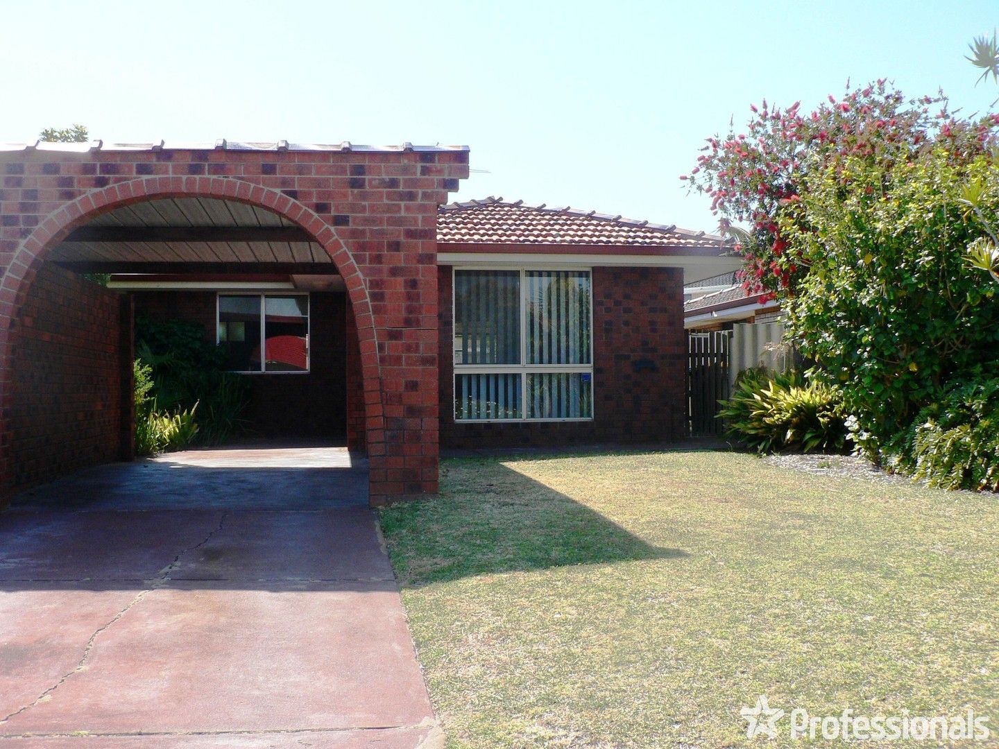 3 bedrooms Duplex in 73B Jones Street STIRLING WA, 6021