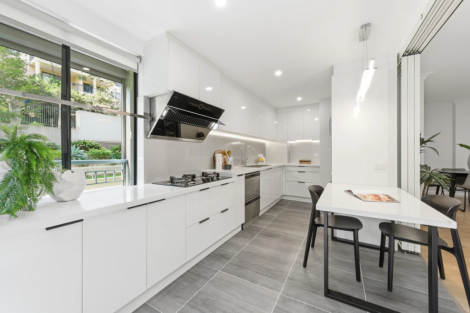 Additional image 5 of Unit 201/10 Freeman Rd, Chatswood NSW 2067