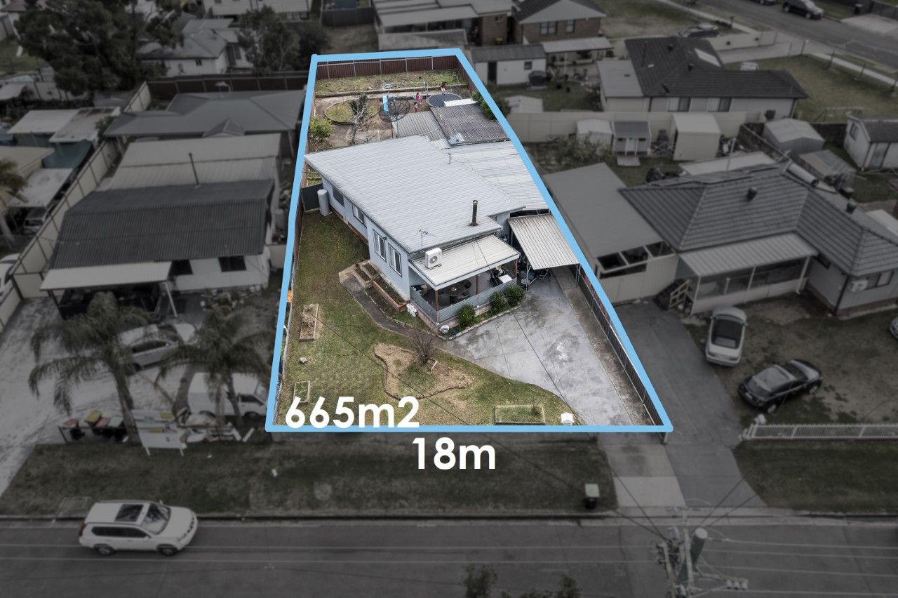 5 Naranghi Street, Busby NSW 2168, Image 0