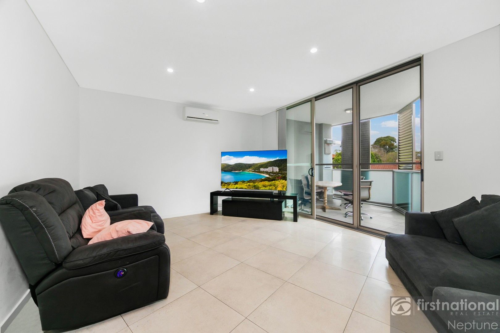 102/9 Harvey Place, Toongabbie NSW 2146, Image 0