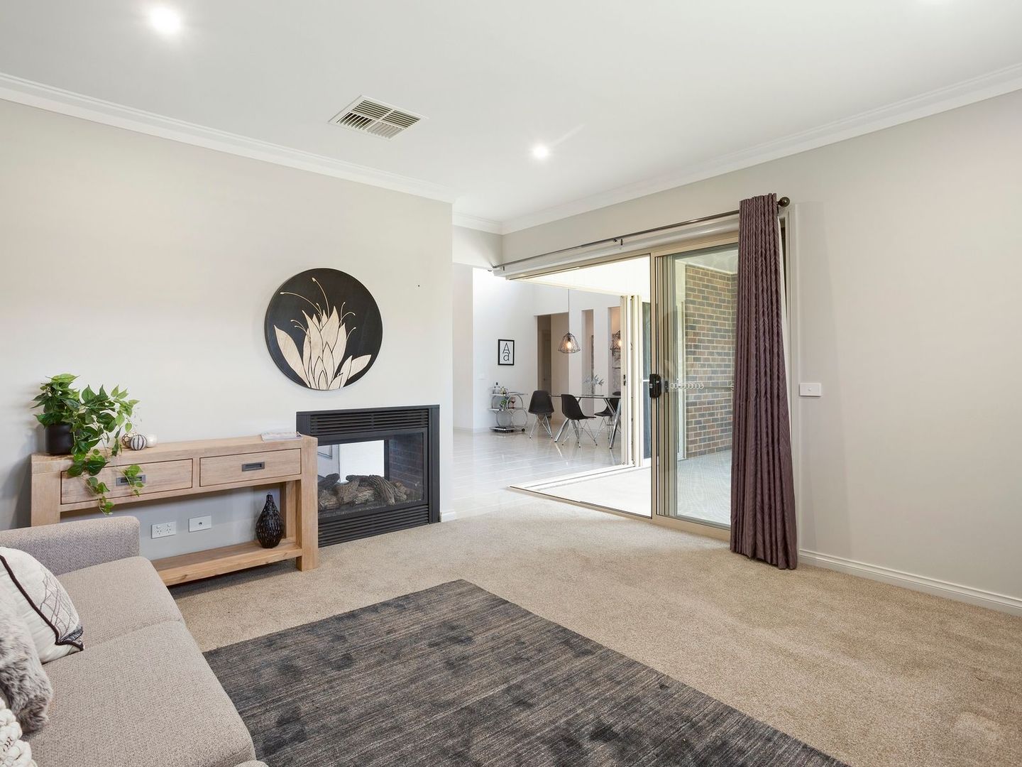 25 Swanson Boulevard, Strathfieldsaye VIC 3551, Image 2