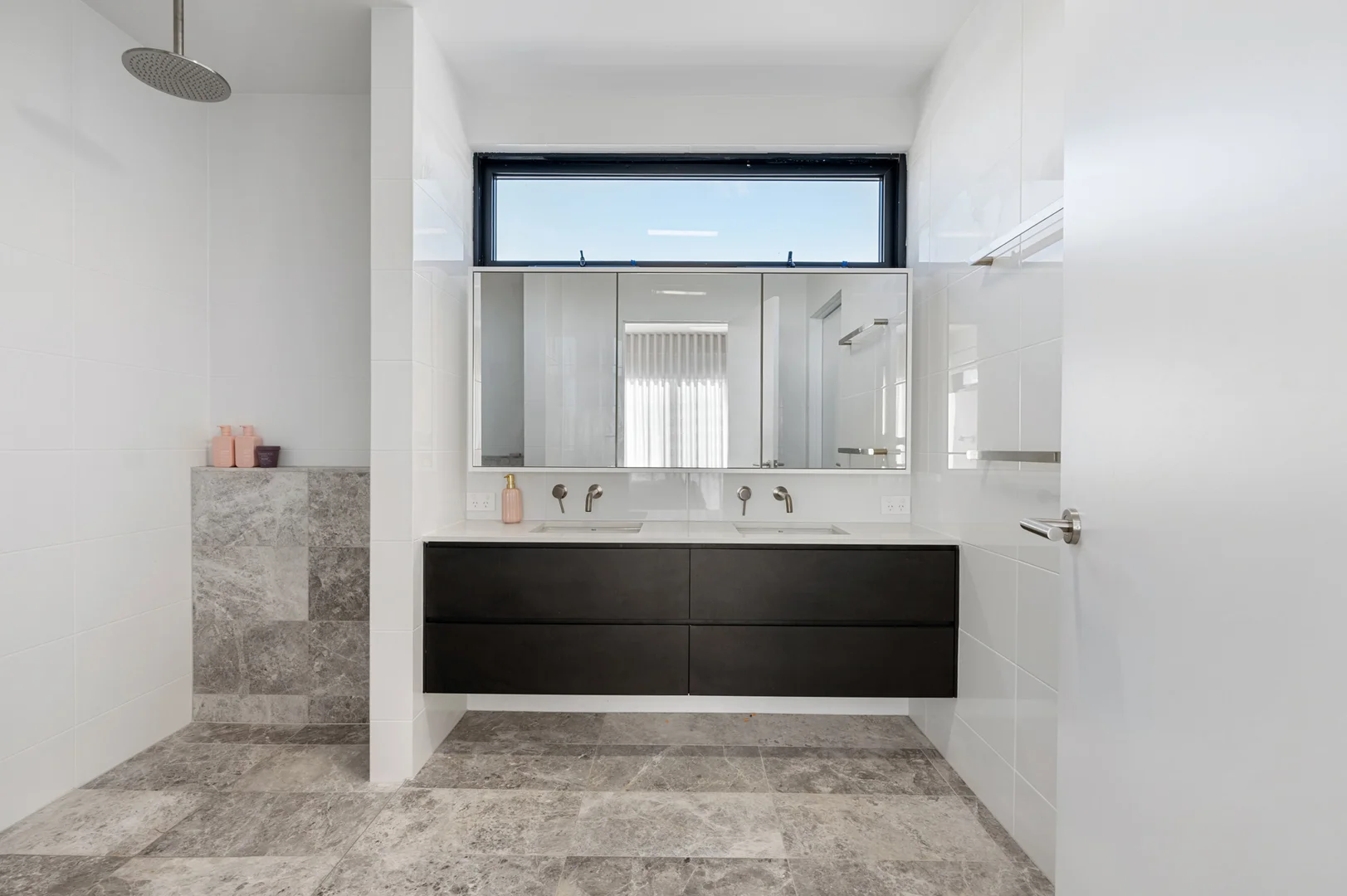 Additional image 8 of 3 The Knoll, Somerville WA 6430