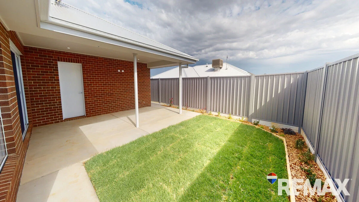 Additional image 12 of 2/21 Hilton Place, Junee NSW 2663