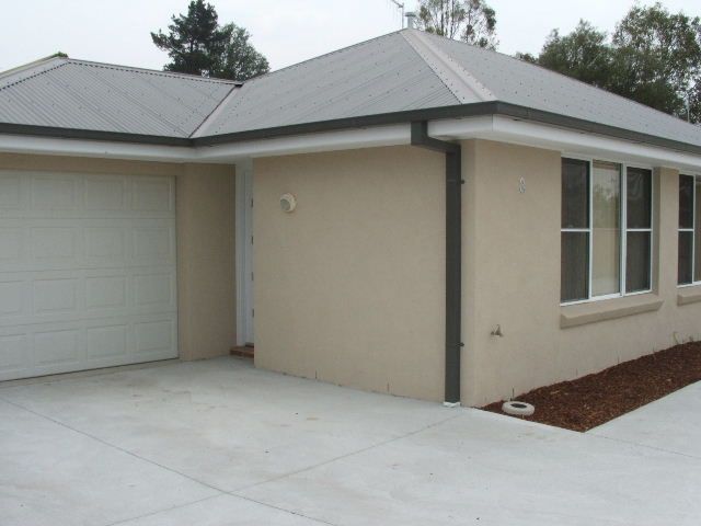 3 bedrooms Apartment / Unit / Flat in 3/244 Piper Street BATHURST NSW, 2795
