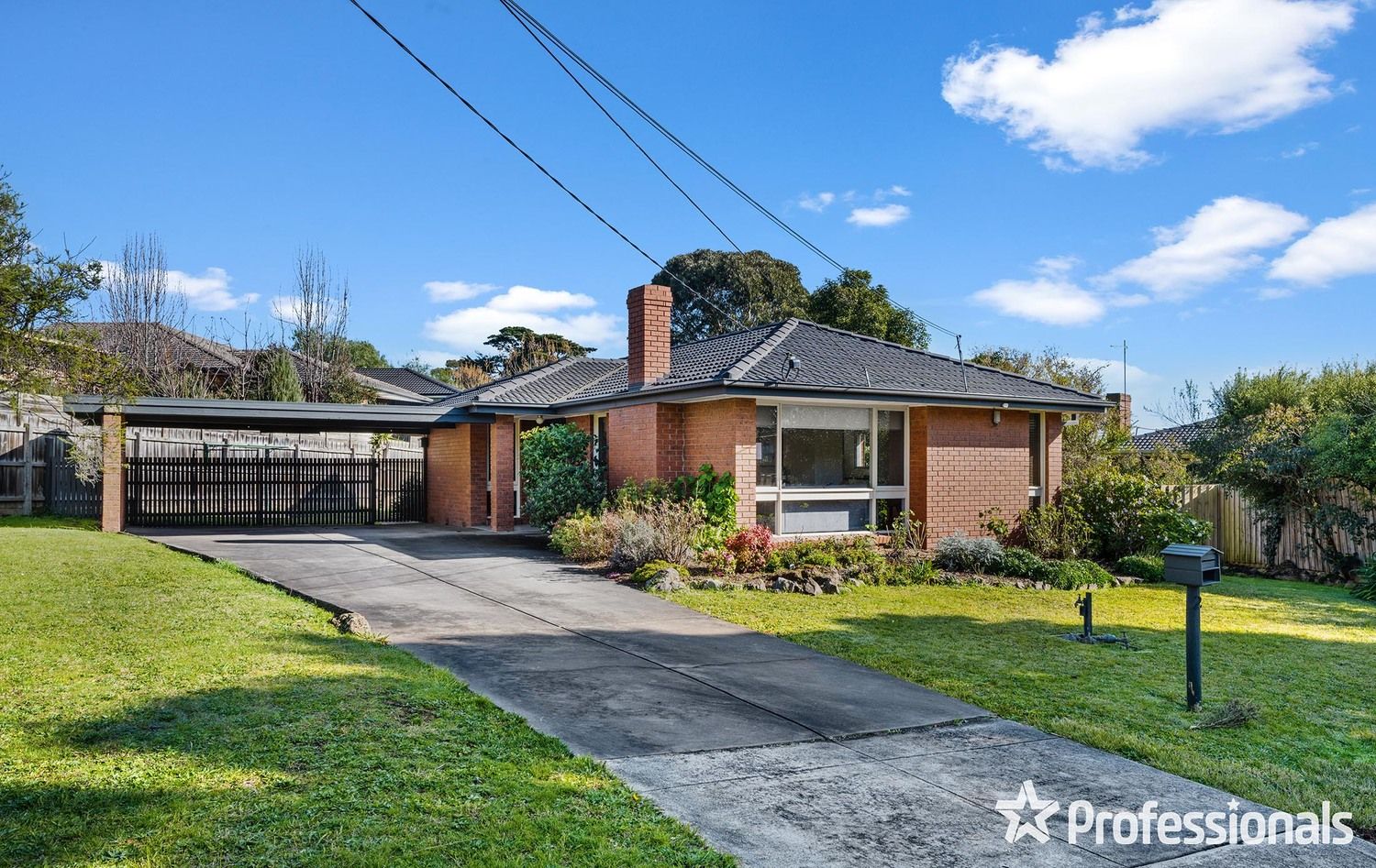 2 Contour Court, Chirnside Park VIC 3116, Image 0