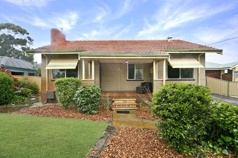 38 SELWAY ROAD, Brentwood WA 6153, Image 1