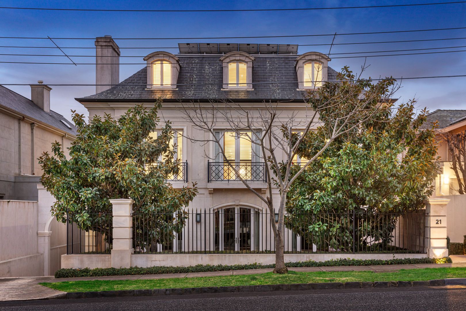 2/21 Selborne Road, Toorak VIC 3142