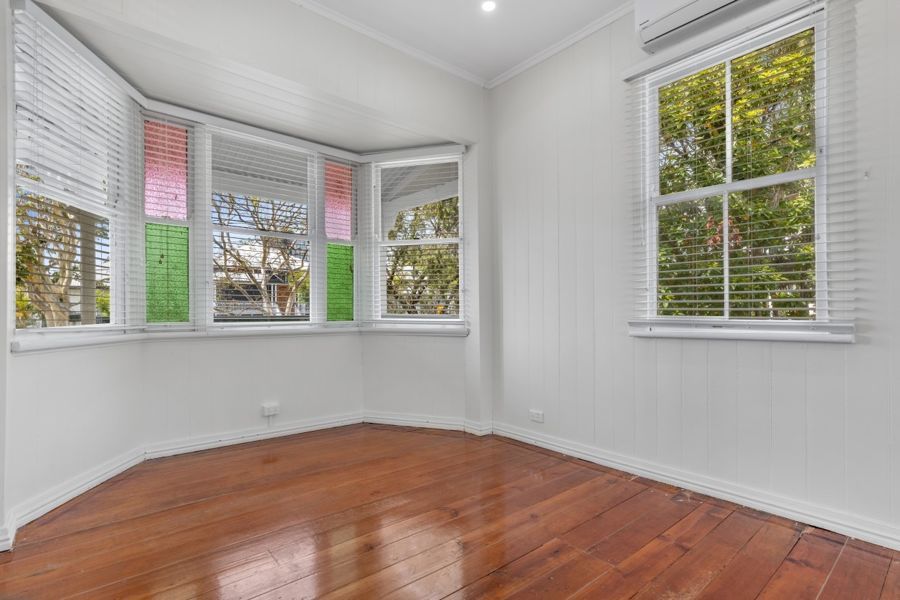 2 bedrooms Apartment / Unit / Flat in 2/90 Lewis Street WOOLLOONGABBA QLD, 4102
