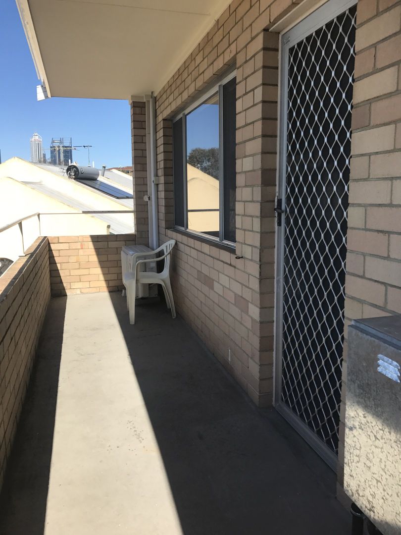 17/9 Violet Street, West Pert Property History & Address Research