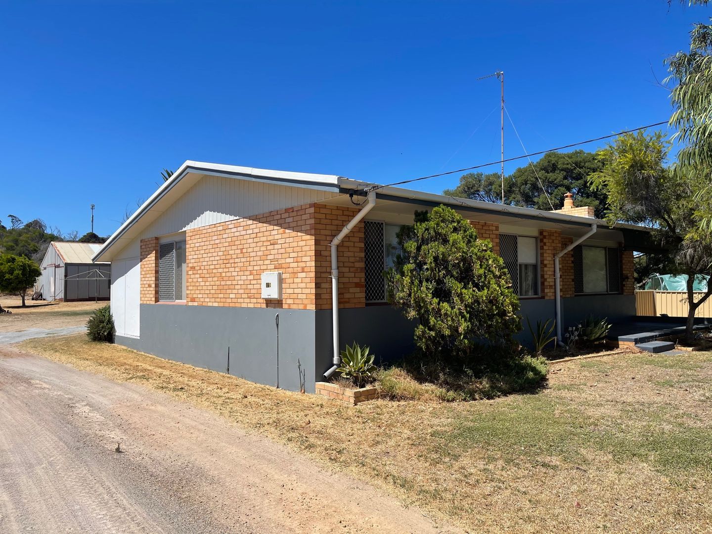 140 Point Leander Drive, Port Denison WA 6525, Image 2