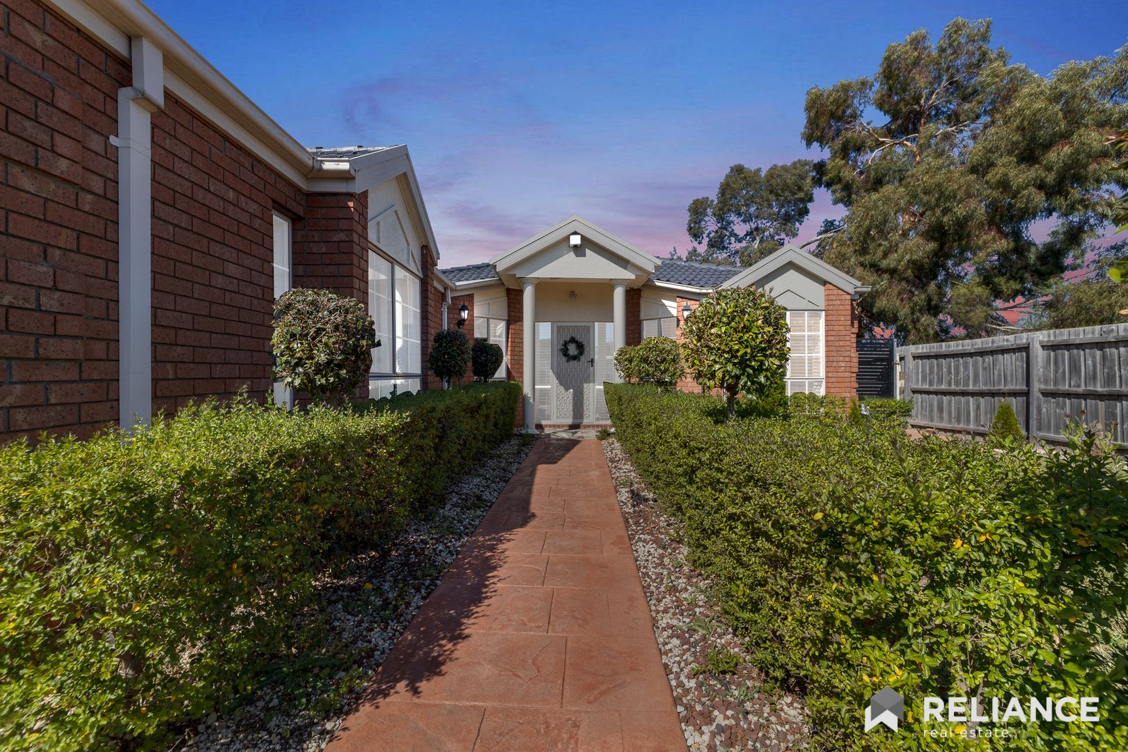 5 Duigan Place, Roxburgh Park VIC 3064, Image 2