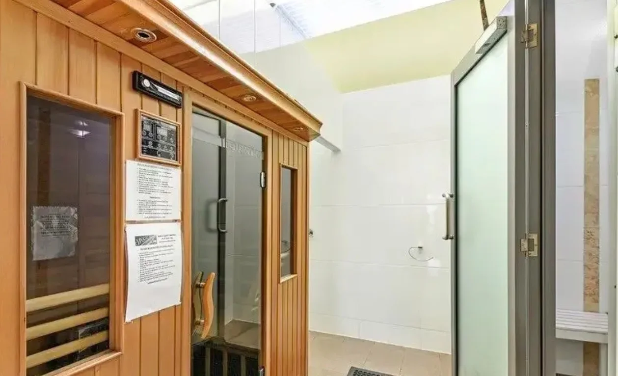 Additional image 23 of 1T/20-28 Bayview Street, Runaway Bay QLD 4216