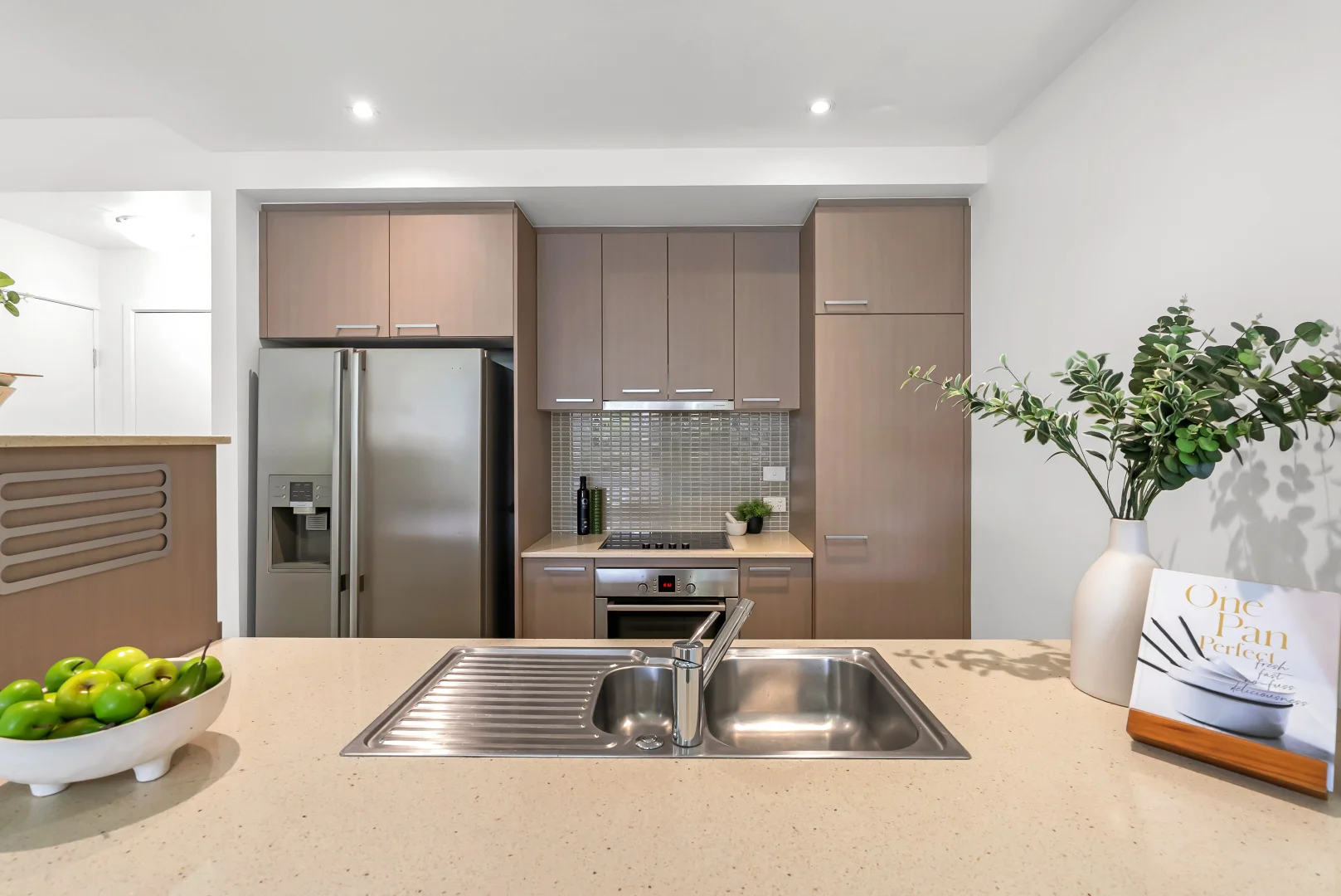 Additional image 19 of 204/174-180 Grafton Street, Cairns City QLD 4870