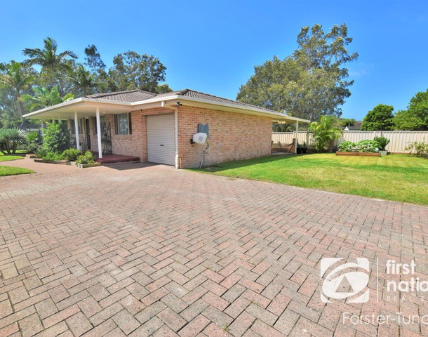 6 Arlington Place, Forster NSW 2428