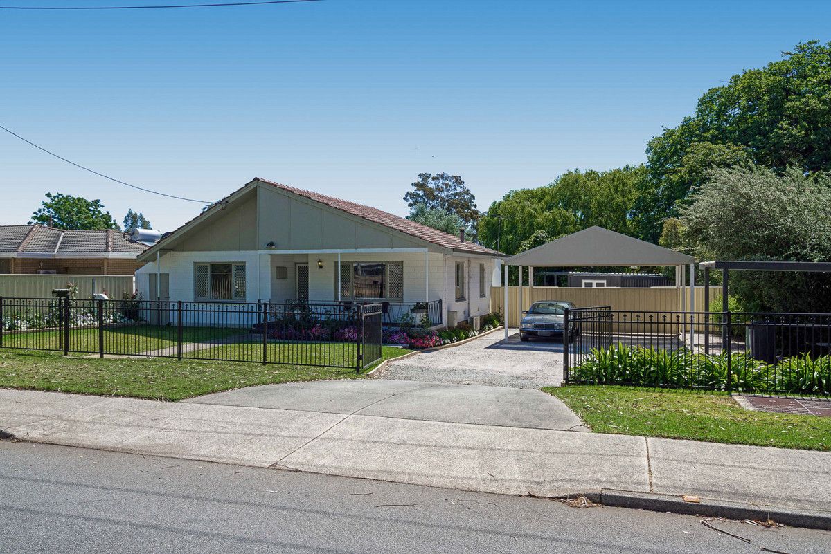 2 bedrooms House in 20 Aragon Court ARMADALE WA, 6112