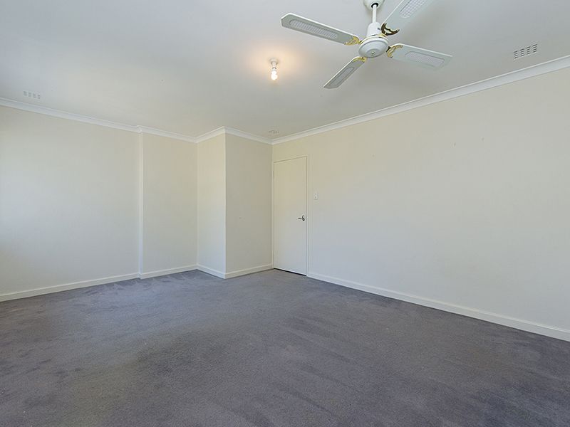 25 Melinga Court, Karawara WA 6152, Image 2