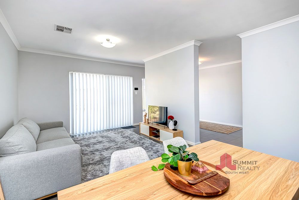 119 Norton Promenade, Dalyellup WA 6230, Image 2