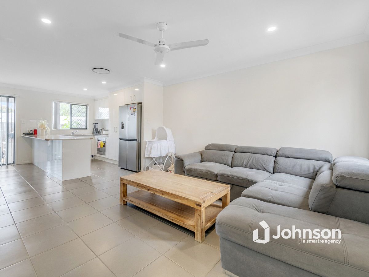 6/300 Redbank Plains Road, Bellbird Park QLD 4300, Image 2