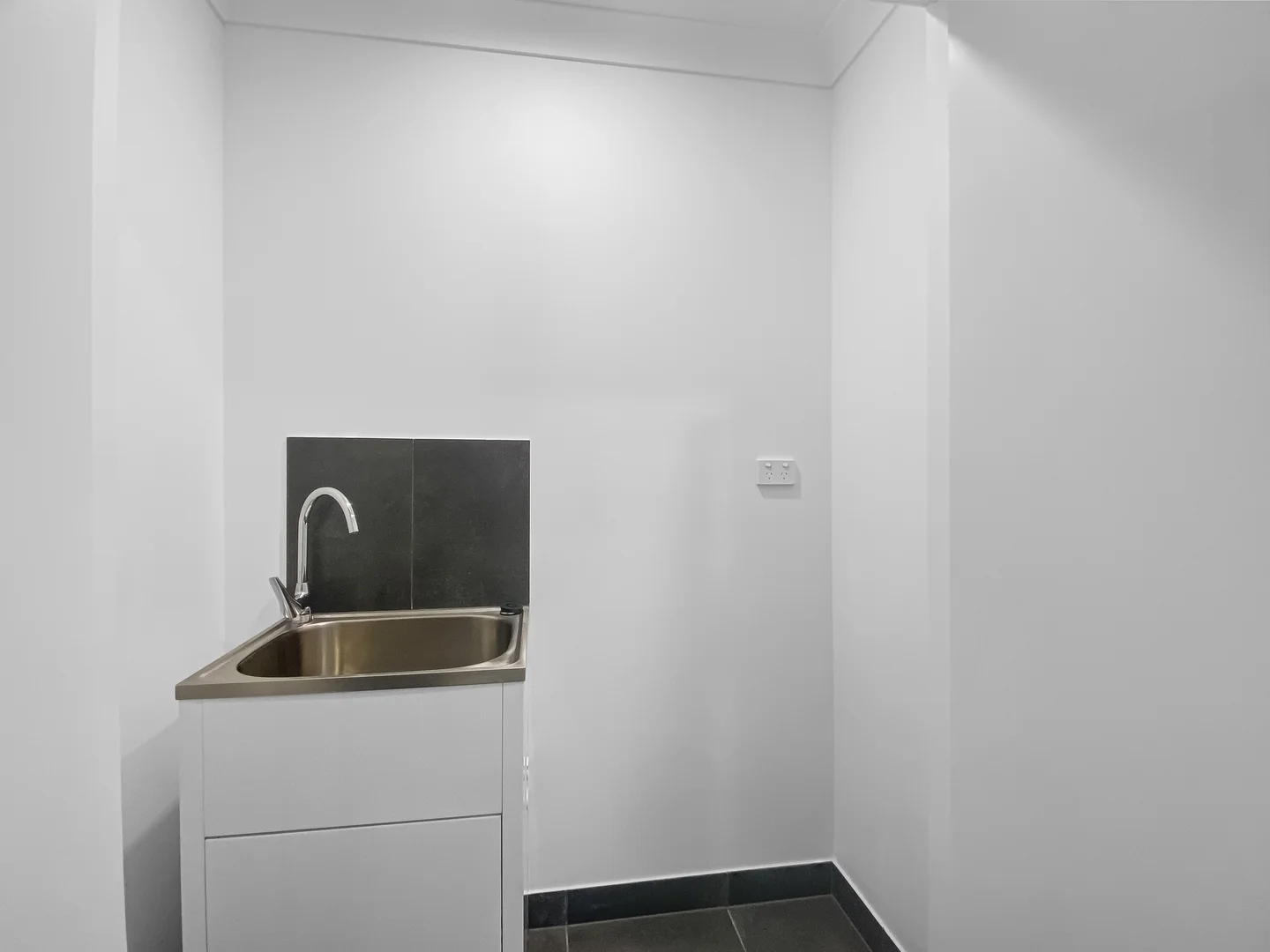 Additional image 13 of 69 Salonika Cct, Bushland Beach QLD 4818