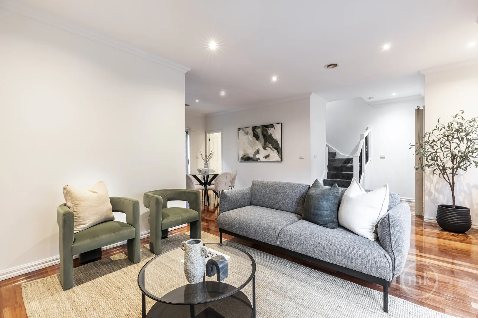 Additional image 2 of 4/192-196 Sherbourne Road, Montmorency VIC 3094