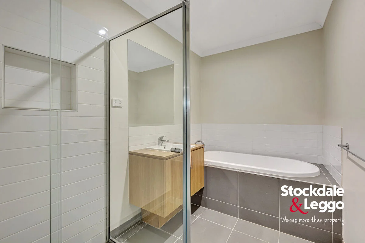 Additional image 6 of 72 Frontier Avenue, Greenvale VIC 3059