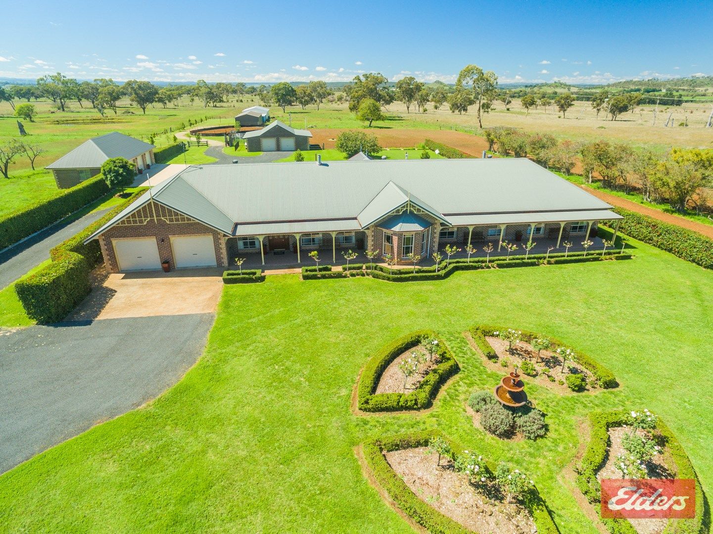 Armidale NSW 2350 House for Sale 1,900,000 Domain