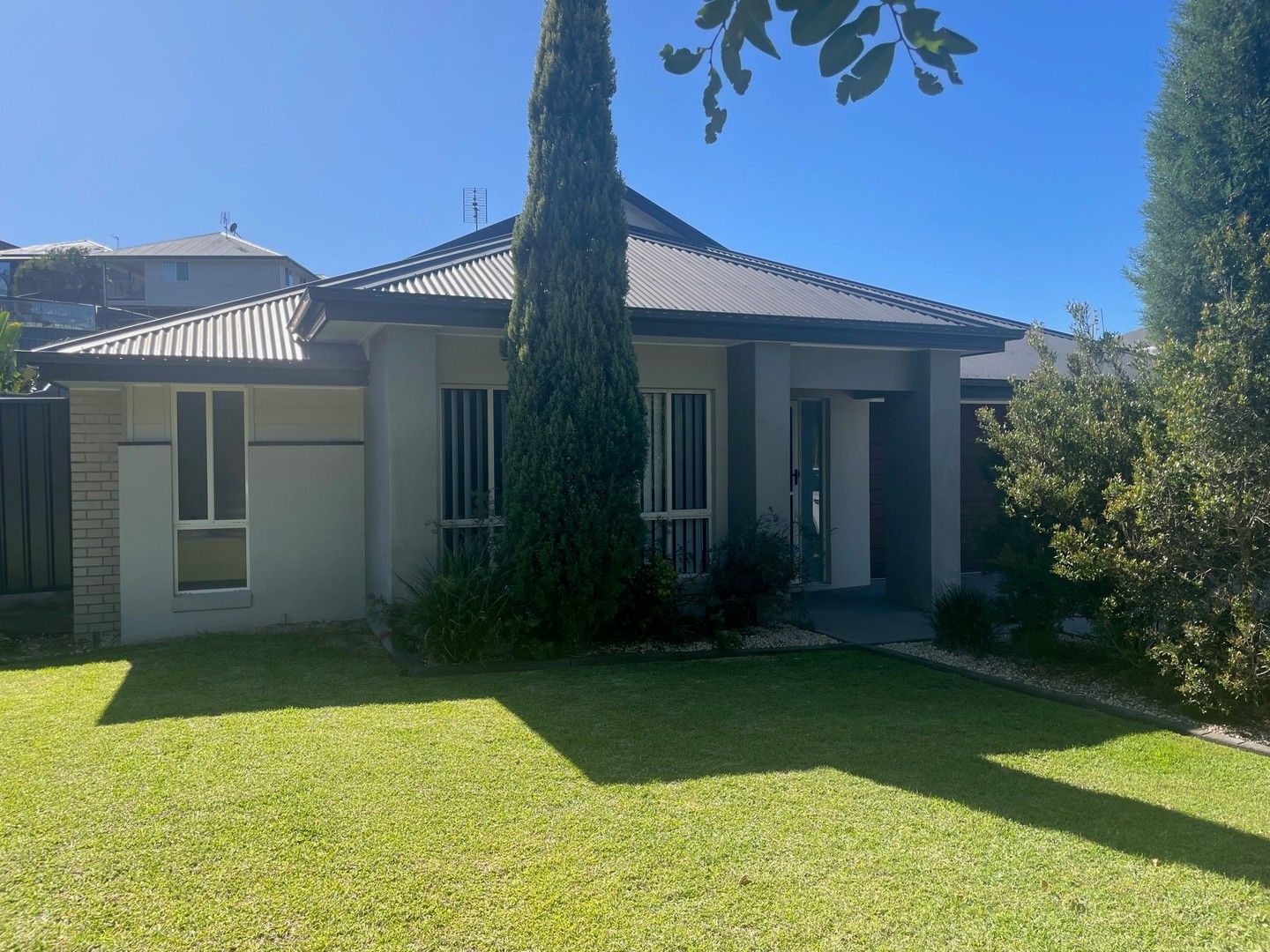 22 Manlius Drive, Cameron Park NSW 2285 House For Rent 700 Domain