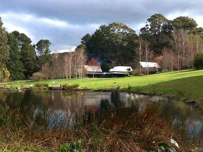 11 Tunnel Creek Road, CHEROKEE VIC 3434, Image 1