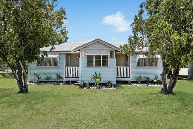 Picture of 214 Farm Street, KAWANA QLD 4701