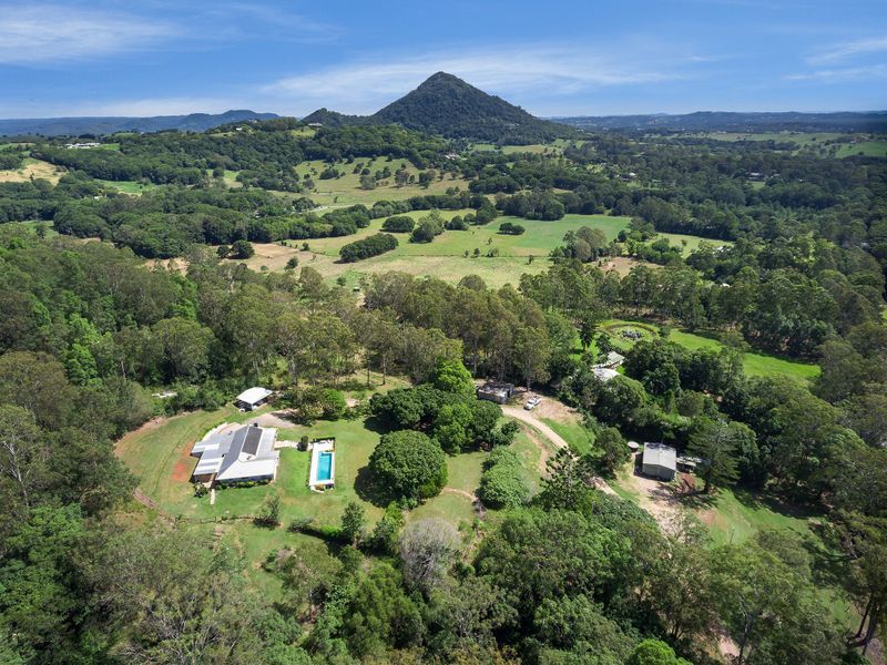 5 bedrooms House in 340 Dath Henderson Road COOROY MOUNTAIN QLD, 4563