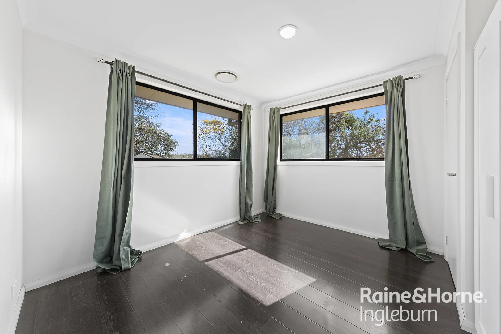 Additional image 7 of 35 Canterbury Road, Glenfield NSW 2167