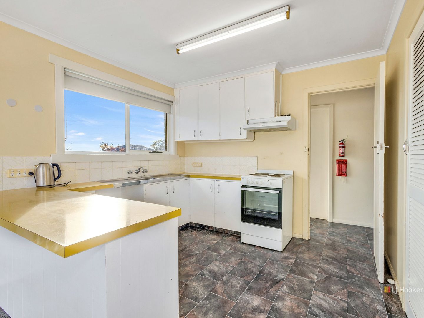 22 Croft Ave, Devonport TAS 7310, Image 1