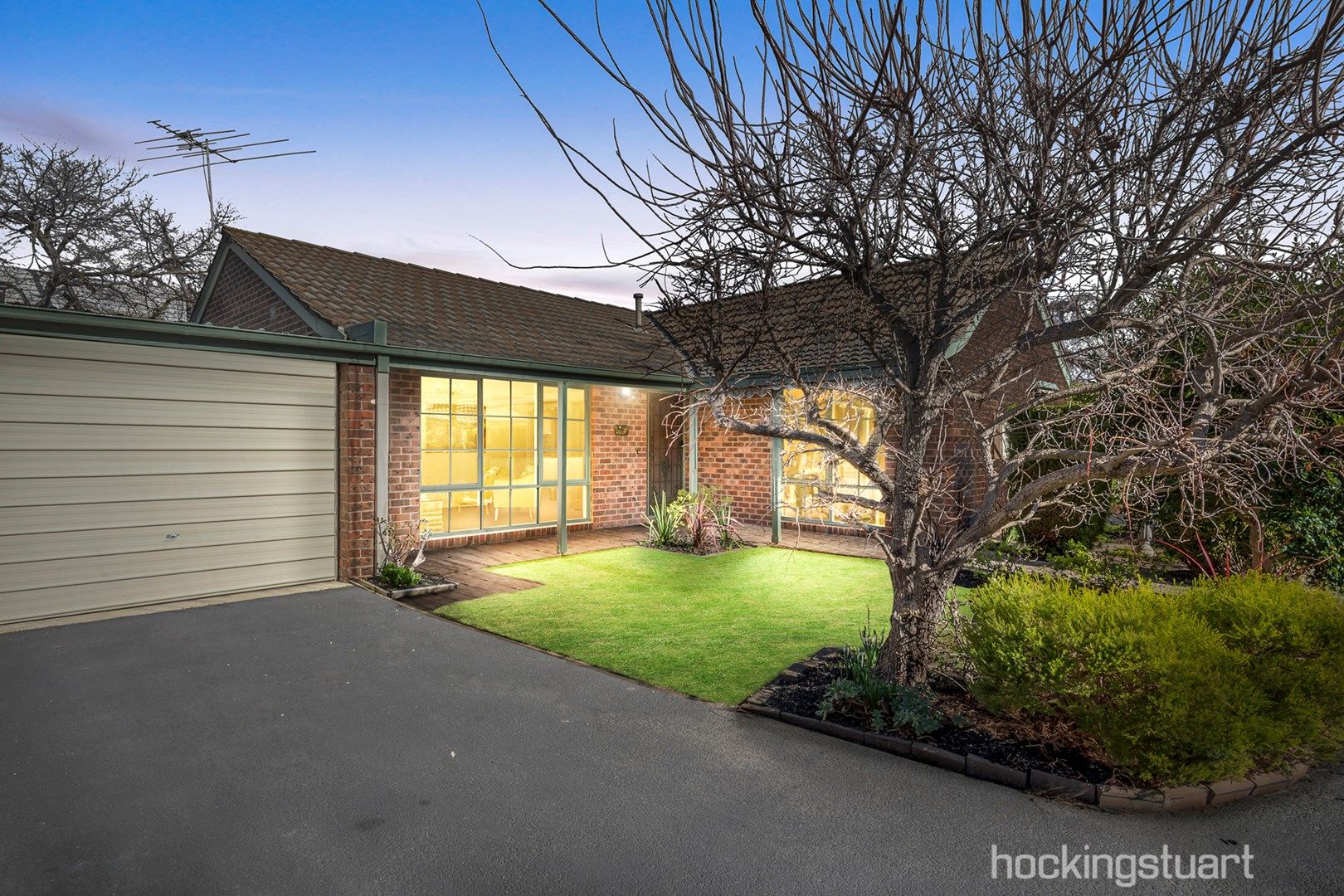 2/133 Charman Road, Beaumaris VIC 3193, Image 0