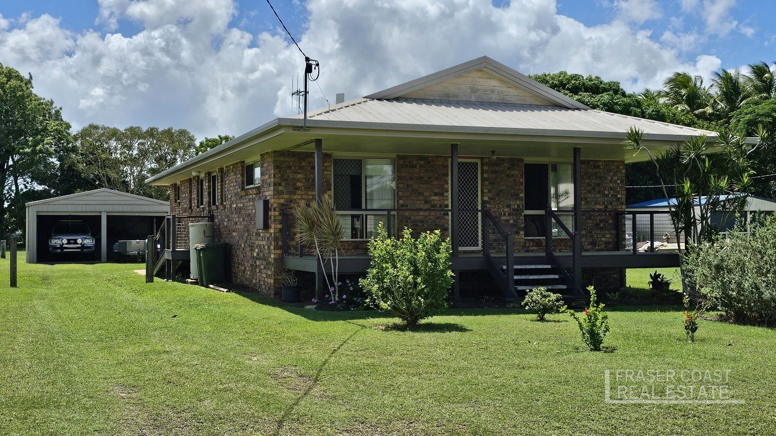 3 bedrooms House in 5 Scrimshaw Place BOONOOROO QLD, 4650