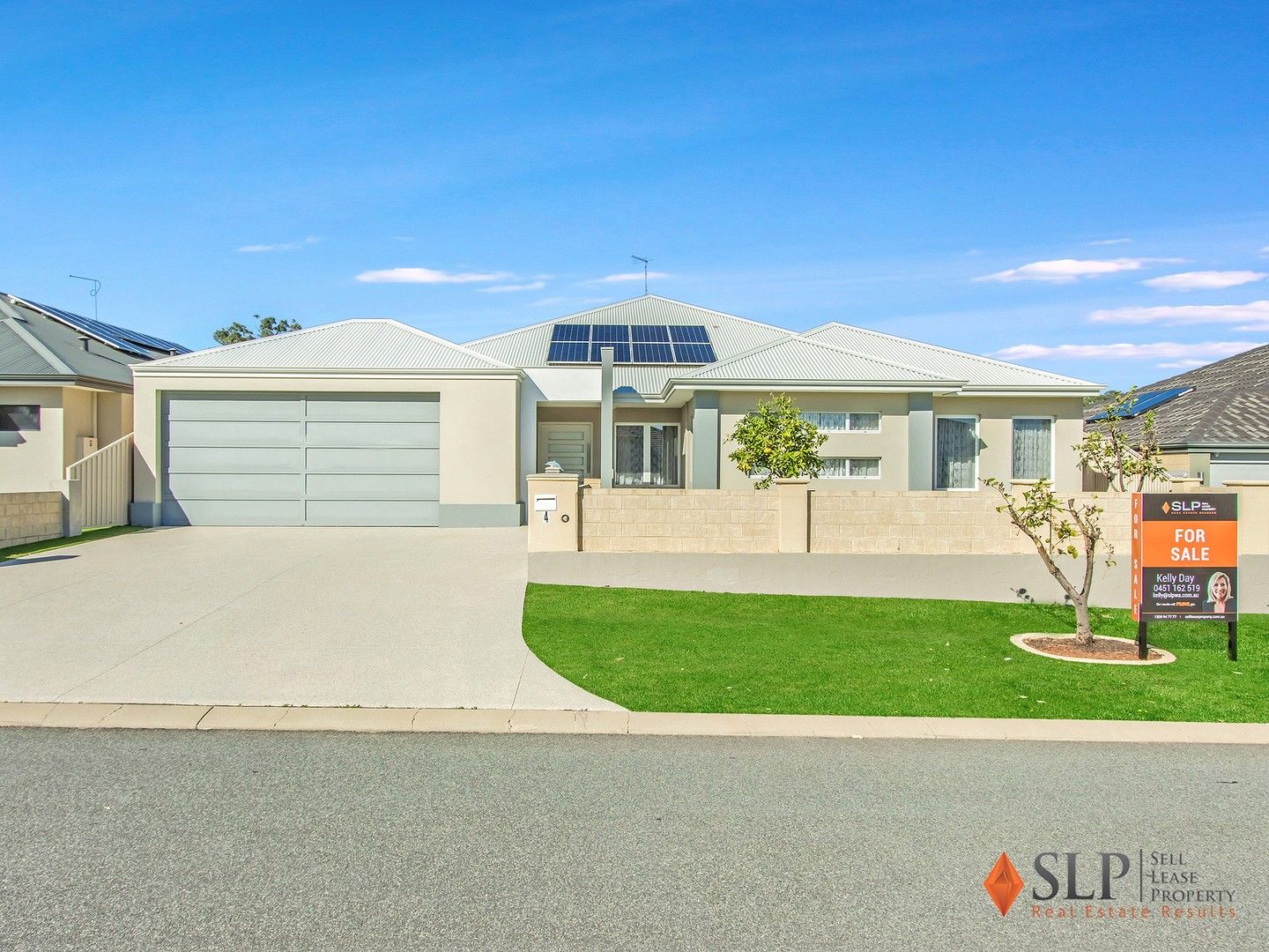 5 bedrooms House in 4 Trivalve Road BALDIVIS WA, 6171