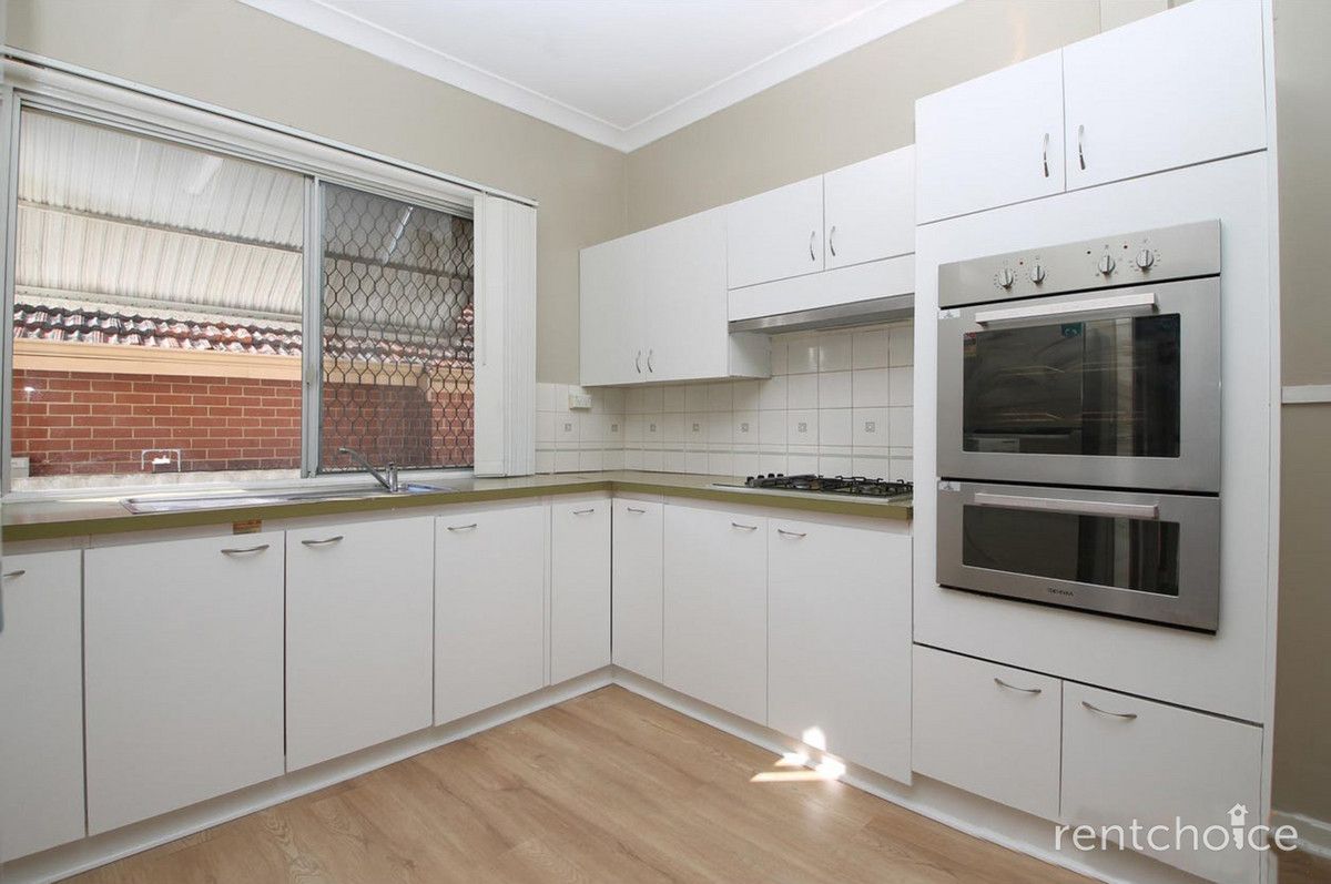 3 bedrooms House in 99 Devenish Street EAST VICTORIA PARK WA, 6101