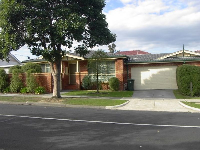 4 Highfield Road, Doncaster East Property History & Address Research