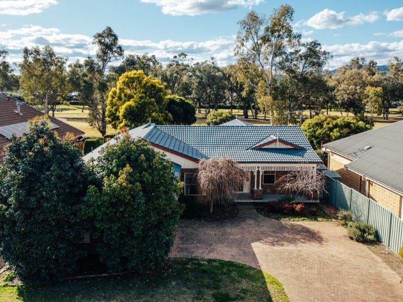 12 Cobb & Co Circuit, Tamworth NSW 2340 Domain