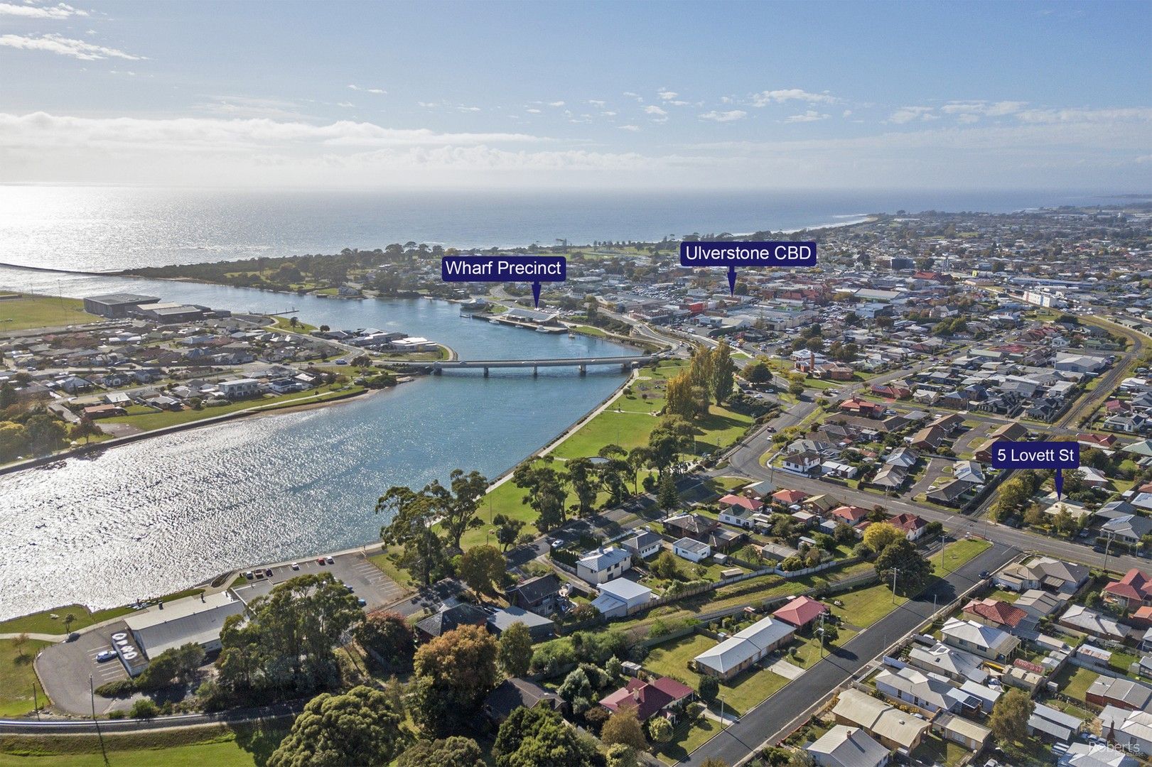 3 bedrooms House in 5 Lovett Street ULVERSTONE TAS, 7315